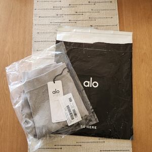 Alo Yoga Ribbed 7/8 leggings